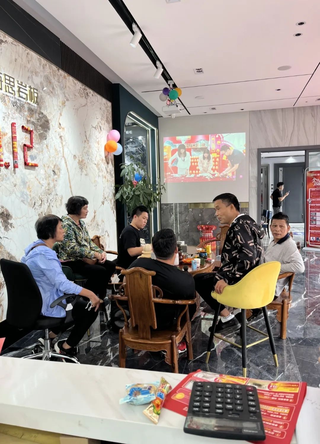 聽說，昨天下午強輝直播間嗨爆了？(圖21)